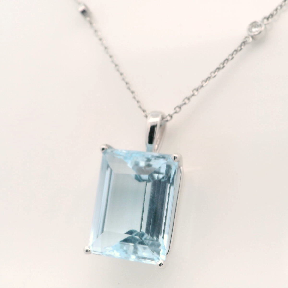 Elegant Aquamarine and Natural Diamond Station Necklace