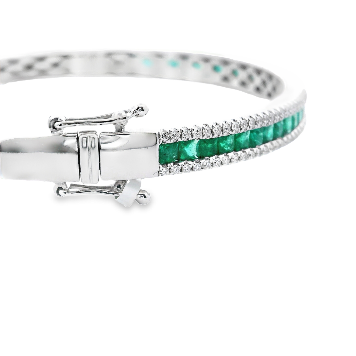 Elegant Emerald and Diamond Bracelet