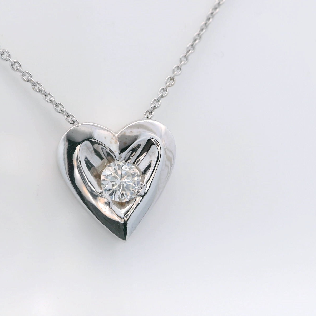 White Gold Diamond Heart