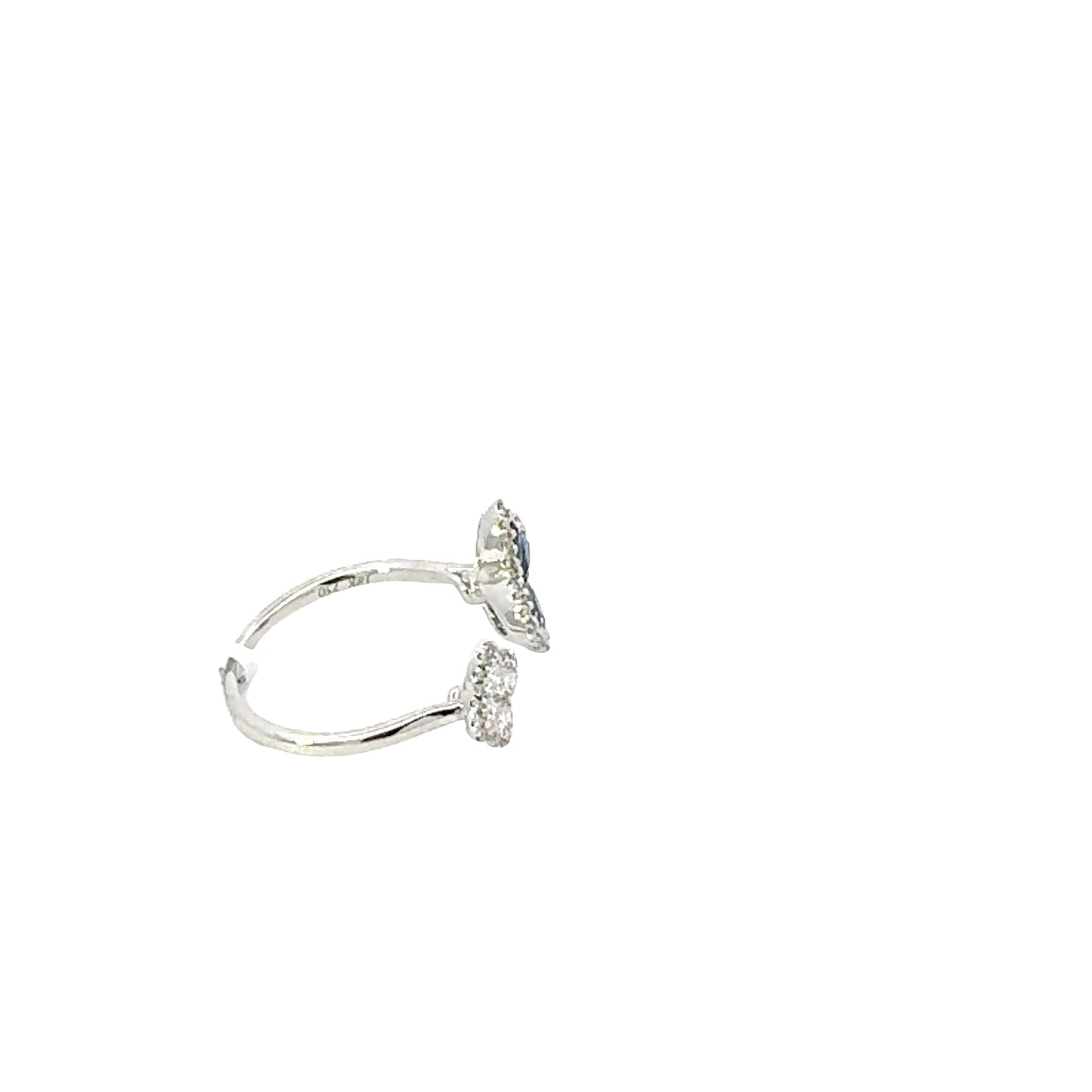 NATURAL DIAMOND & SAPPHIRE RING