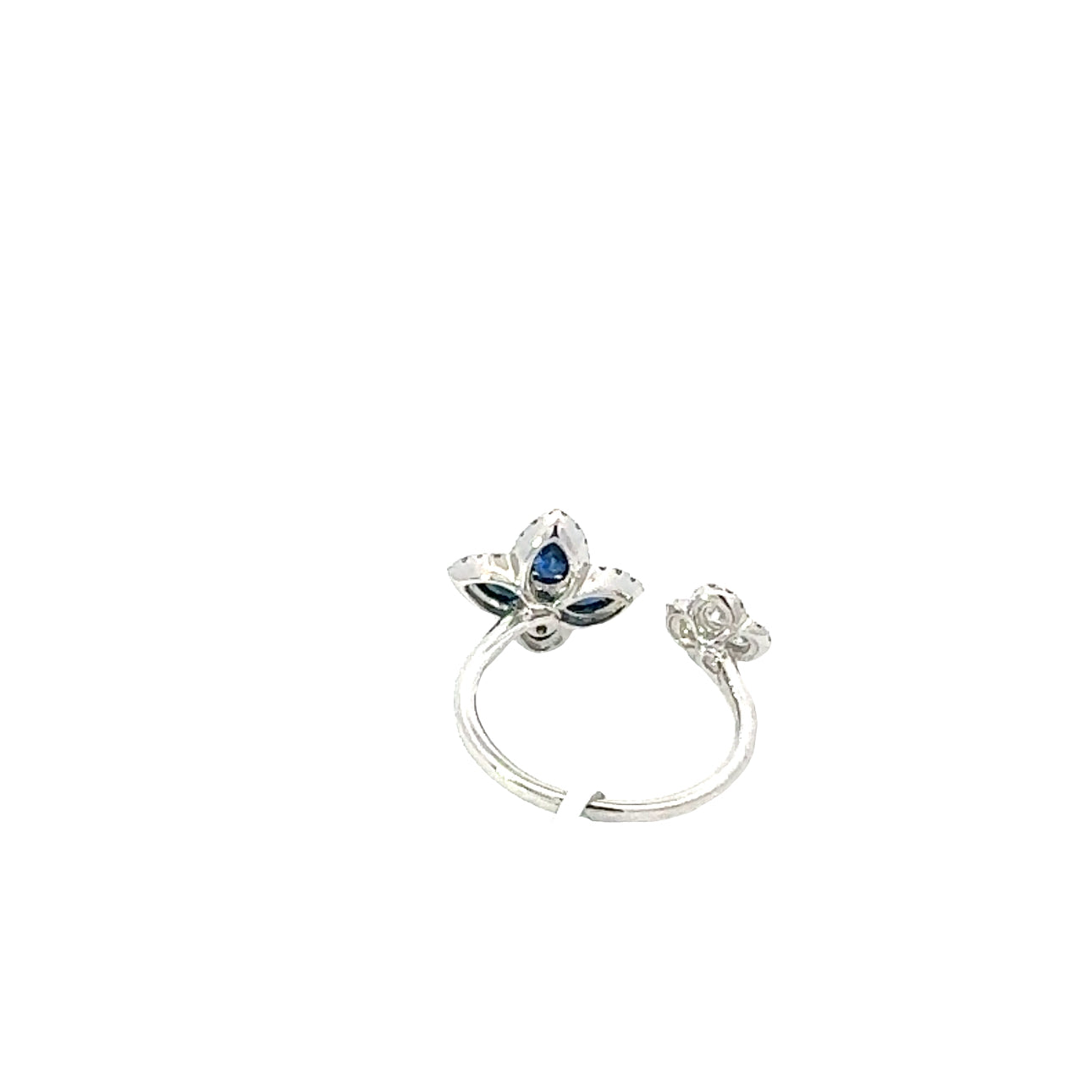 NATURAL DIAMOND & SAPPHIRE RING