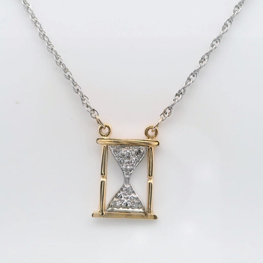 Elegant Hourglass Pendant Necklace