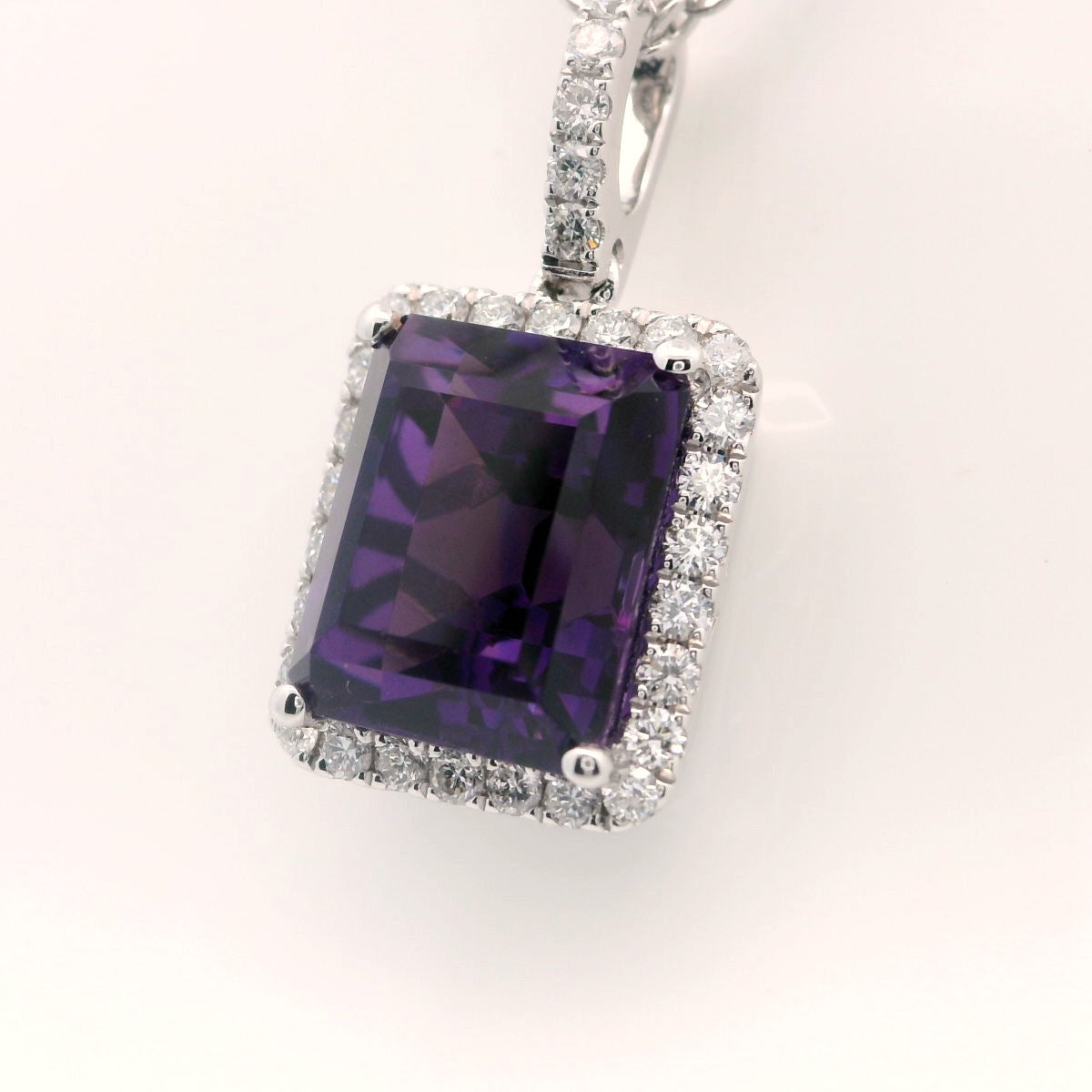 Elegant Genuine Amethyst & Natural Diamond Pendant