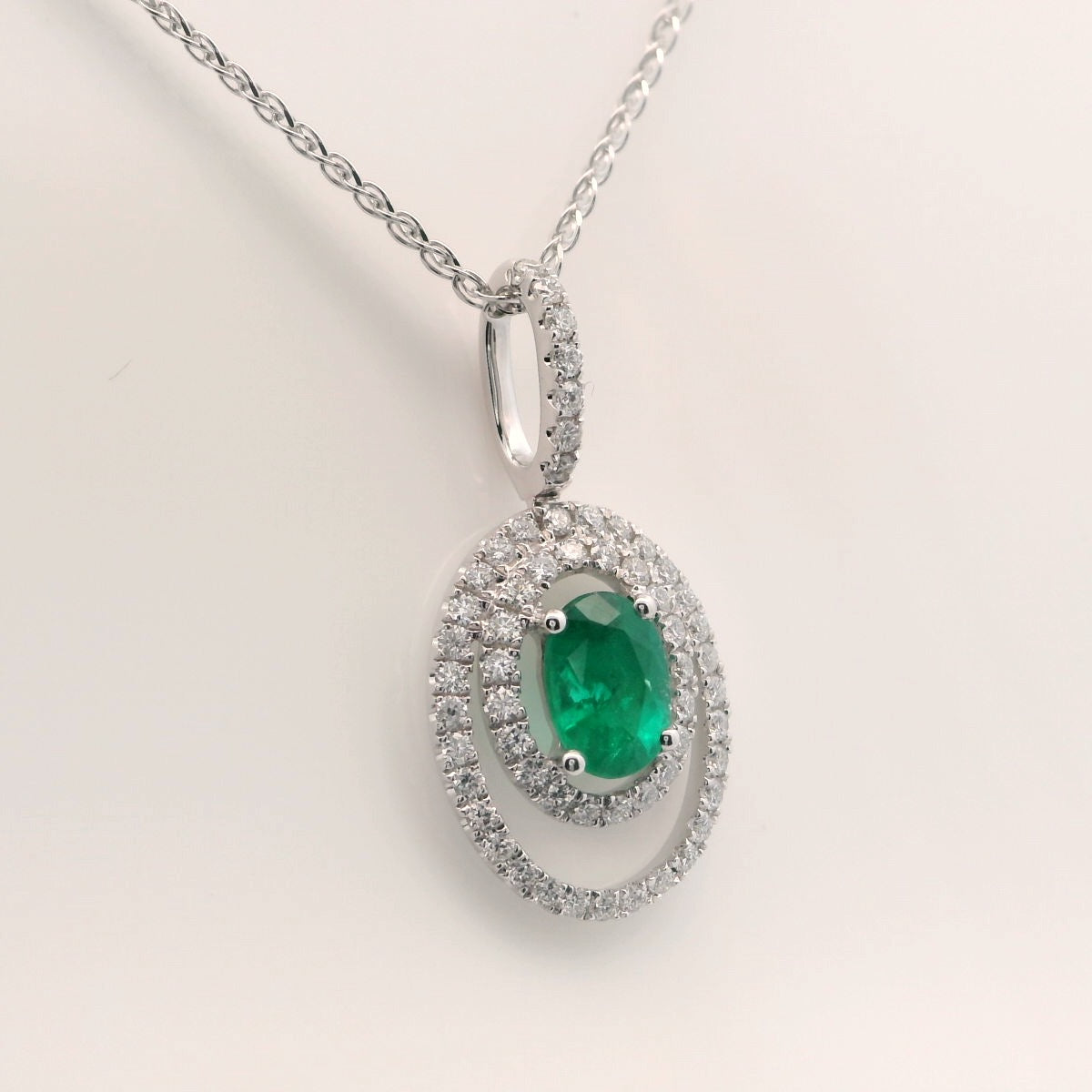 Elegant Emerald and Diamond Pendant