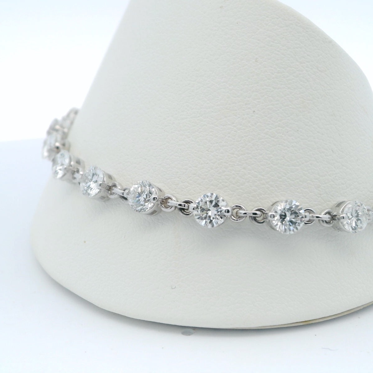 Elegant Diamond Bracelet