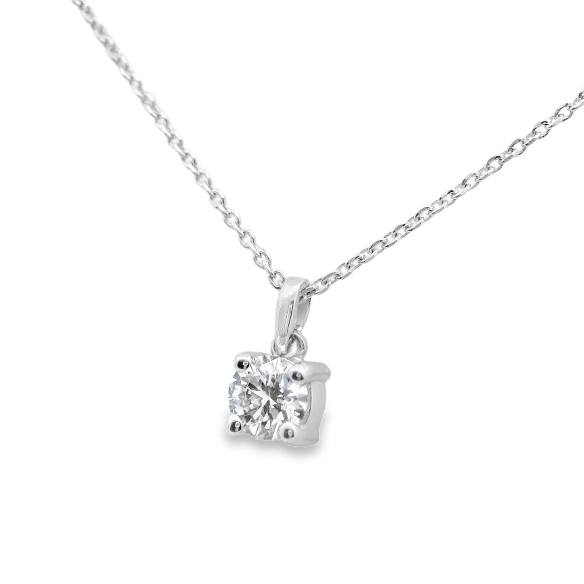 Elegant LG Diamond Pendant
