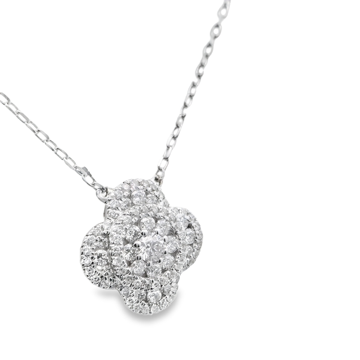 Elegant Floral Pendant Necklace