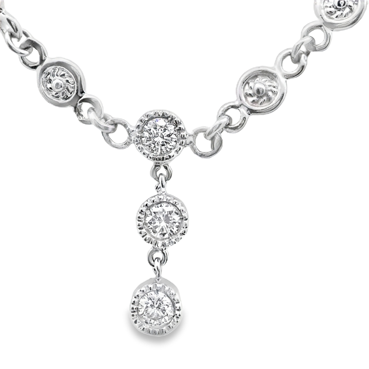 Elegant 14kt white gold  Necklace with three diamonds bezel set