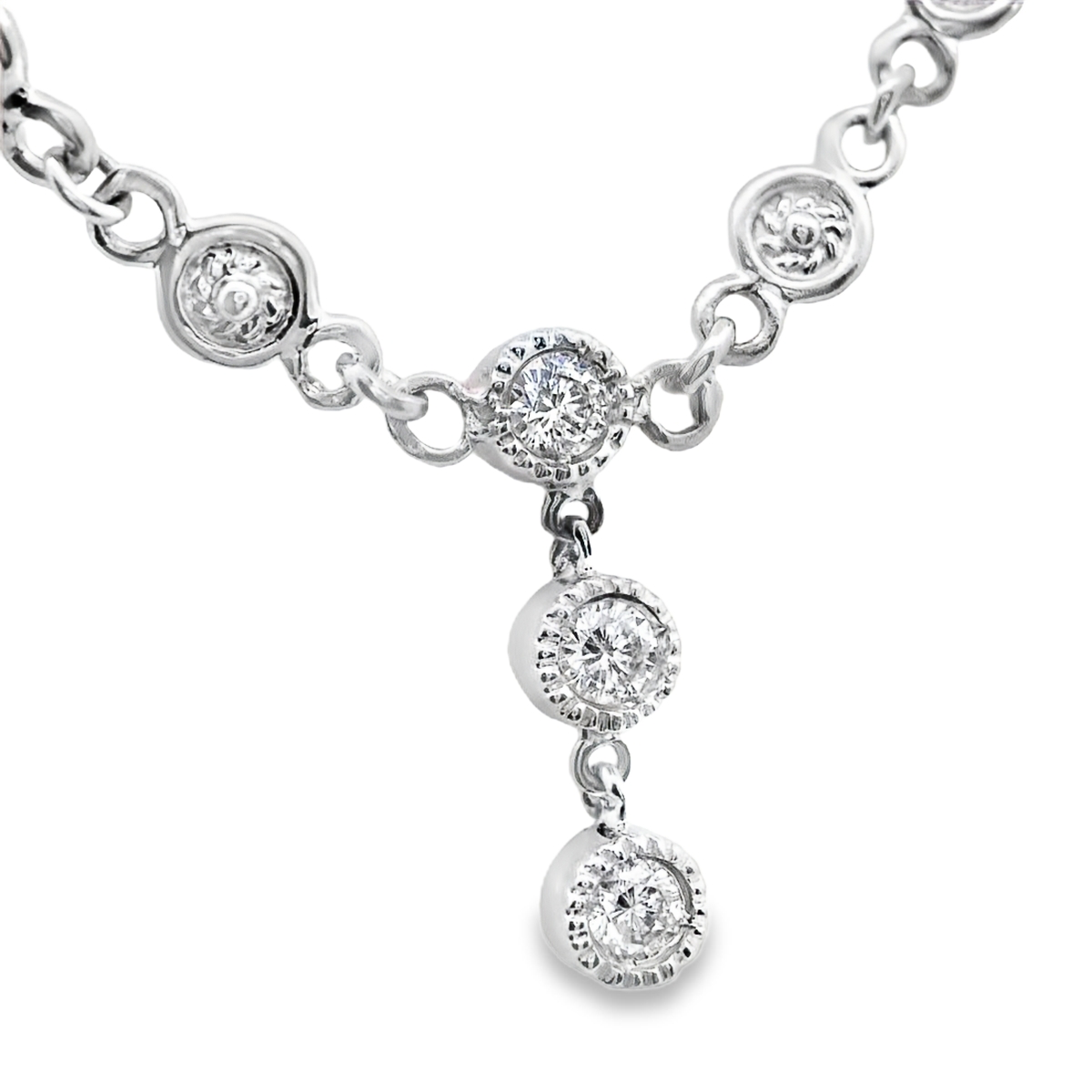 Elegant 14kt white gold  Necklace with three diamonds bezel set