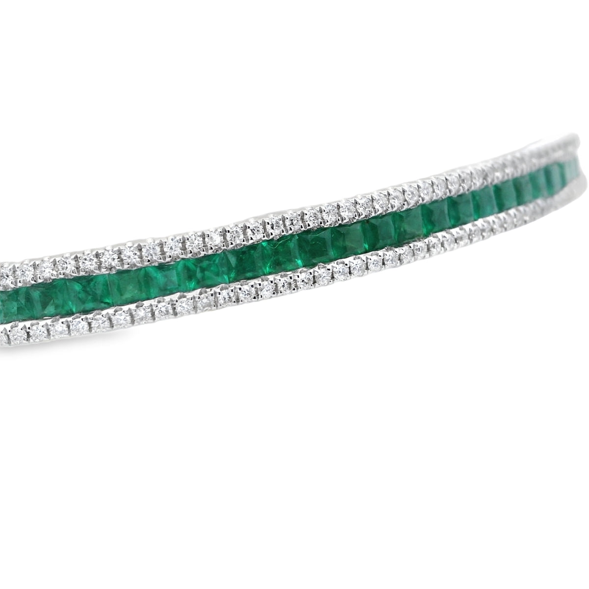 Elegant Emerald and Diamond Bracelet