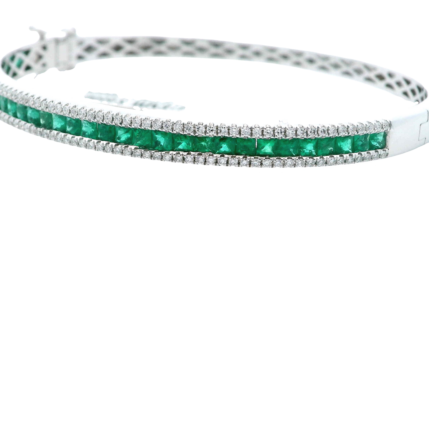 Elegant Emerald and Diamond Bracelet