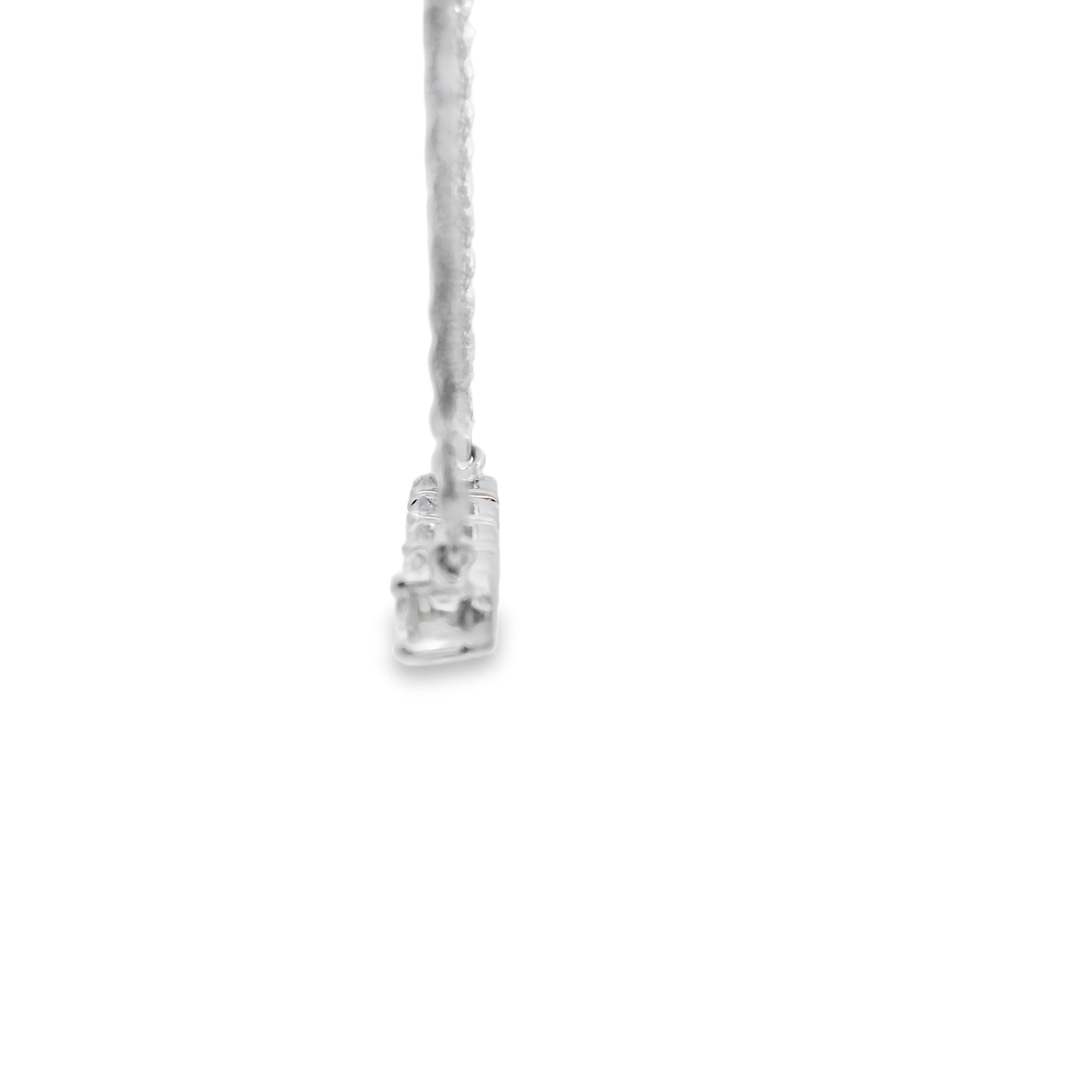White Gold Necklace with Round Brilliant Diamonds