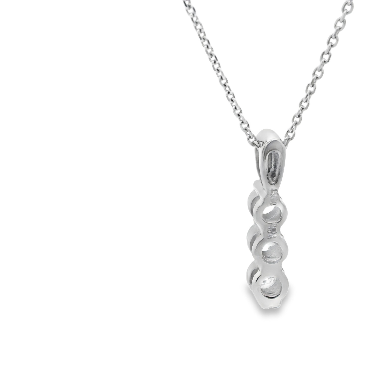 White Gold Necklace with Round Brilliant Cut Diamonds
