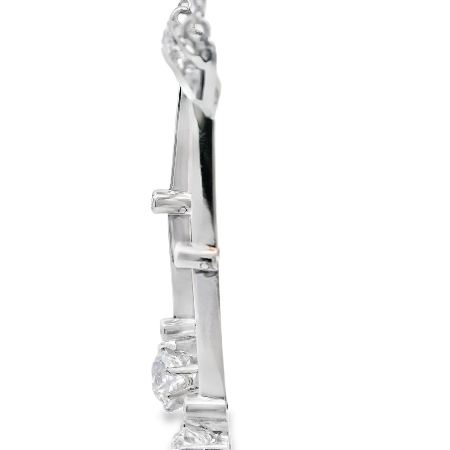 White Gold Dangle Necklace with Round European Cut Diamonds