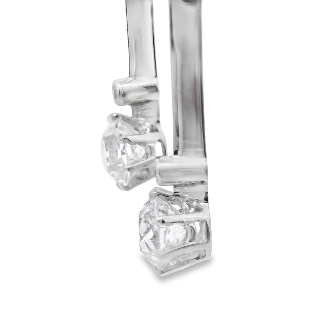 White Gold Dangle Necklace with Round European Cut Diamonds