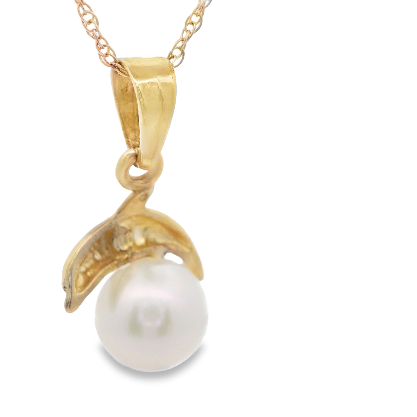 Gold Necklace with Round Pearl Pendant