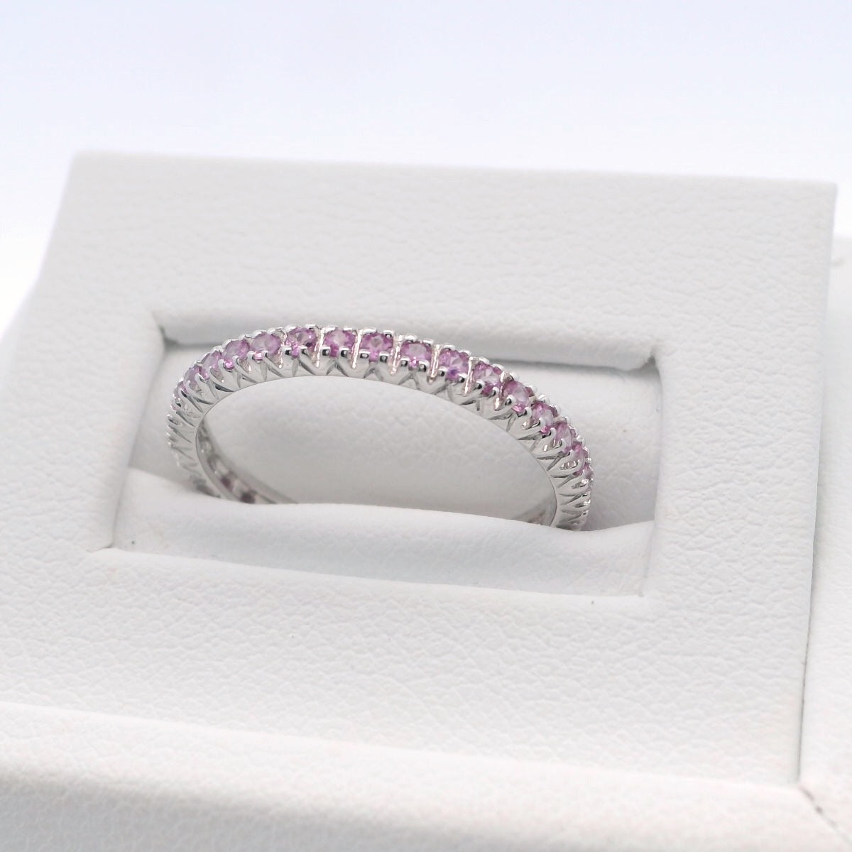 14kt White Gold Pink Sapphire Ring