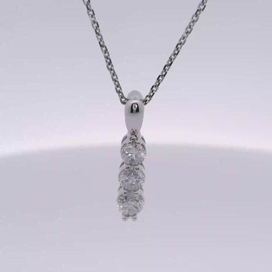 White Gold Necklace with Round Brilliant Cut Diamonds